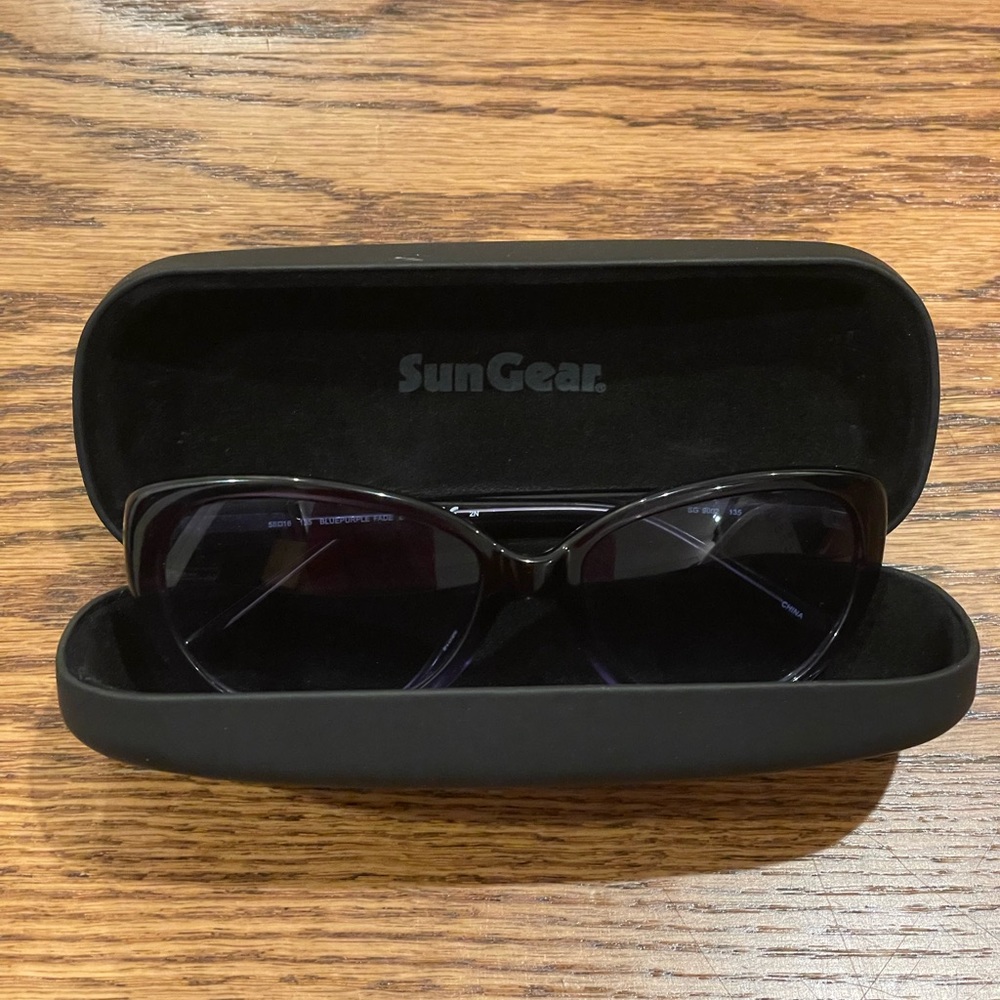 Sun Gear sunglasses - blue/purple hue - Picture 4 of 8
